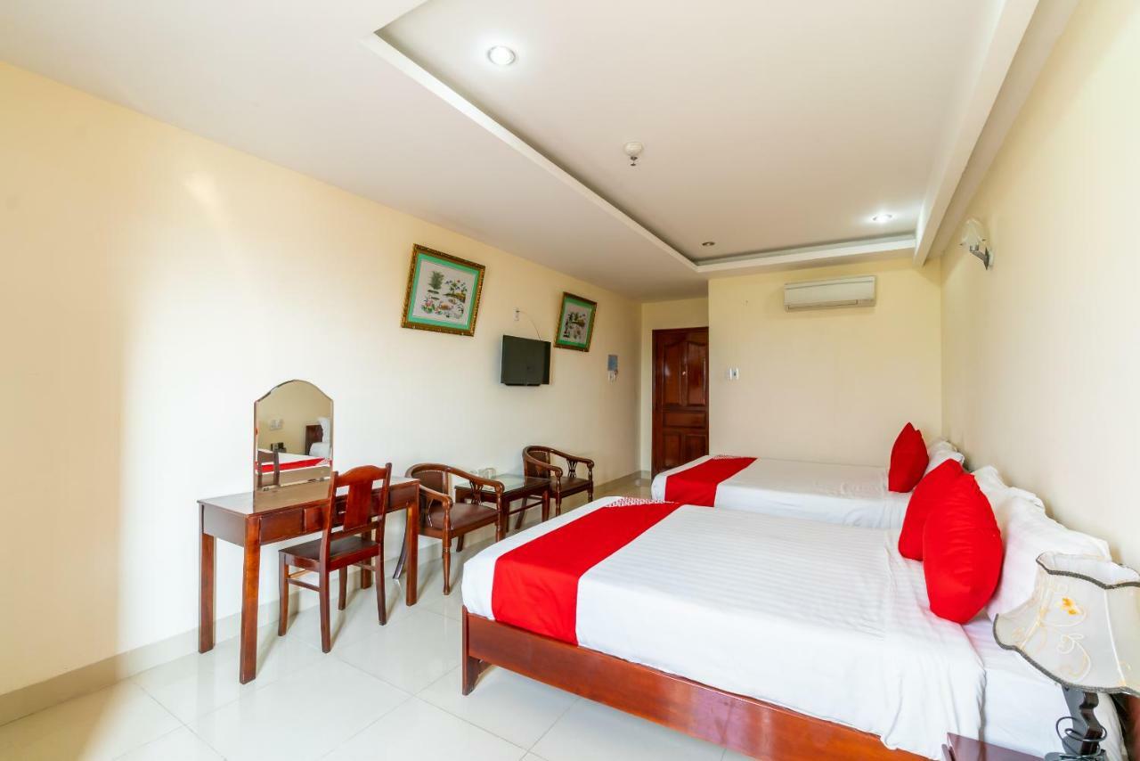 Oyo 375 Hoa Binh Hotel Da Nang Exterior photo